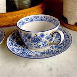 Minton « Shalimar » bone china teacup and saucer
